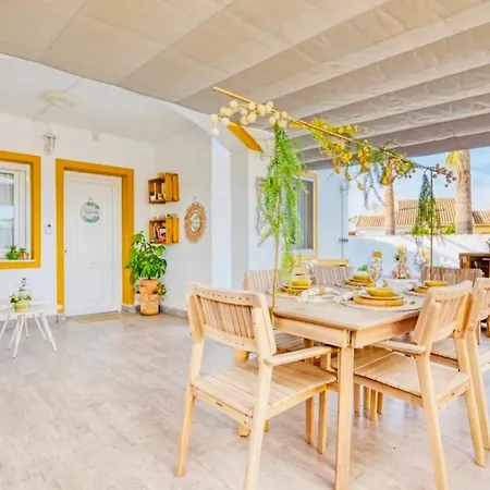 Casa Esther Dénia